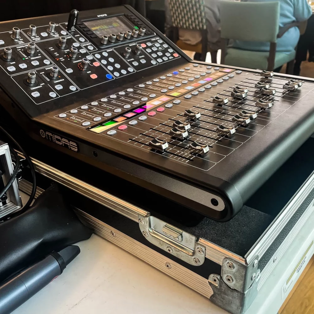 console-son-numerique-midas-m32- copie